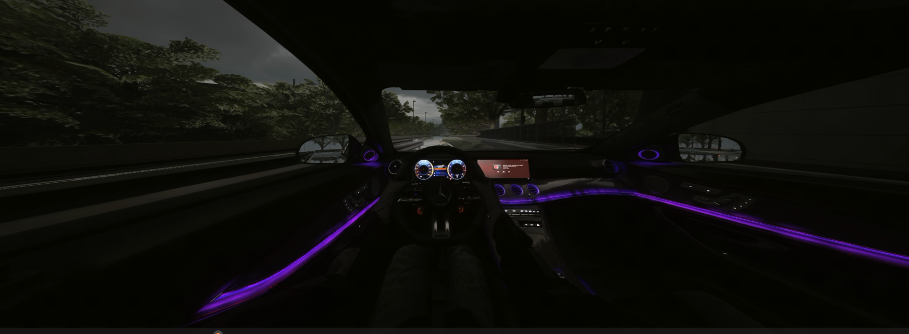 Prévia de Assetto Corsa em visão de cockpit com painel iluminado